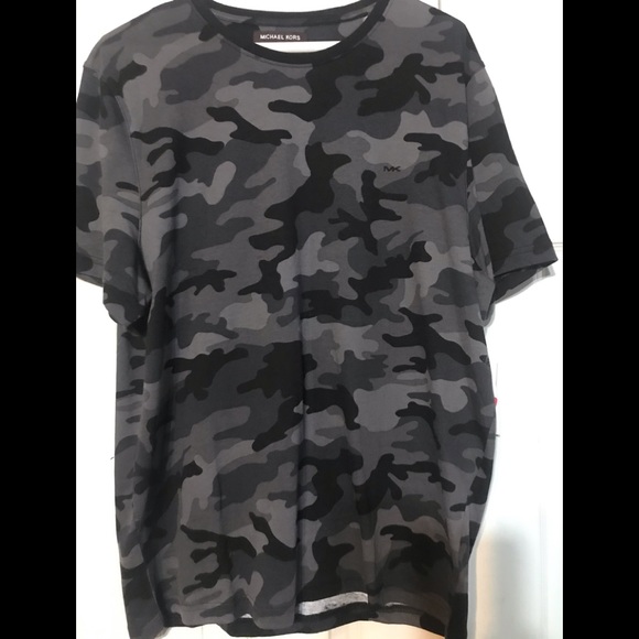 Michael Kors Other - NEW MICHAEL KORS Crew Neck Camo Tee